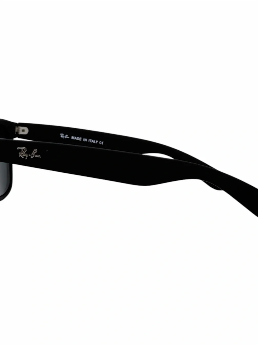 Ray‑Ban Wayfarers black Men’s Sunglasses